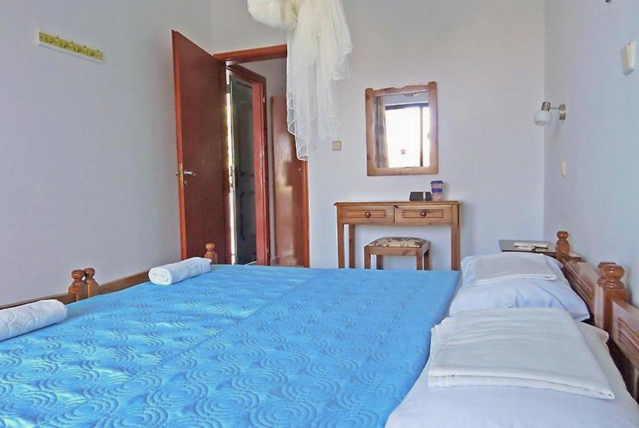 Debbi Appartments And Hotel Ialysos  Ngoại thất bức ảnh