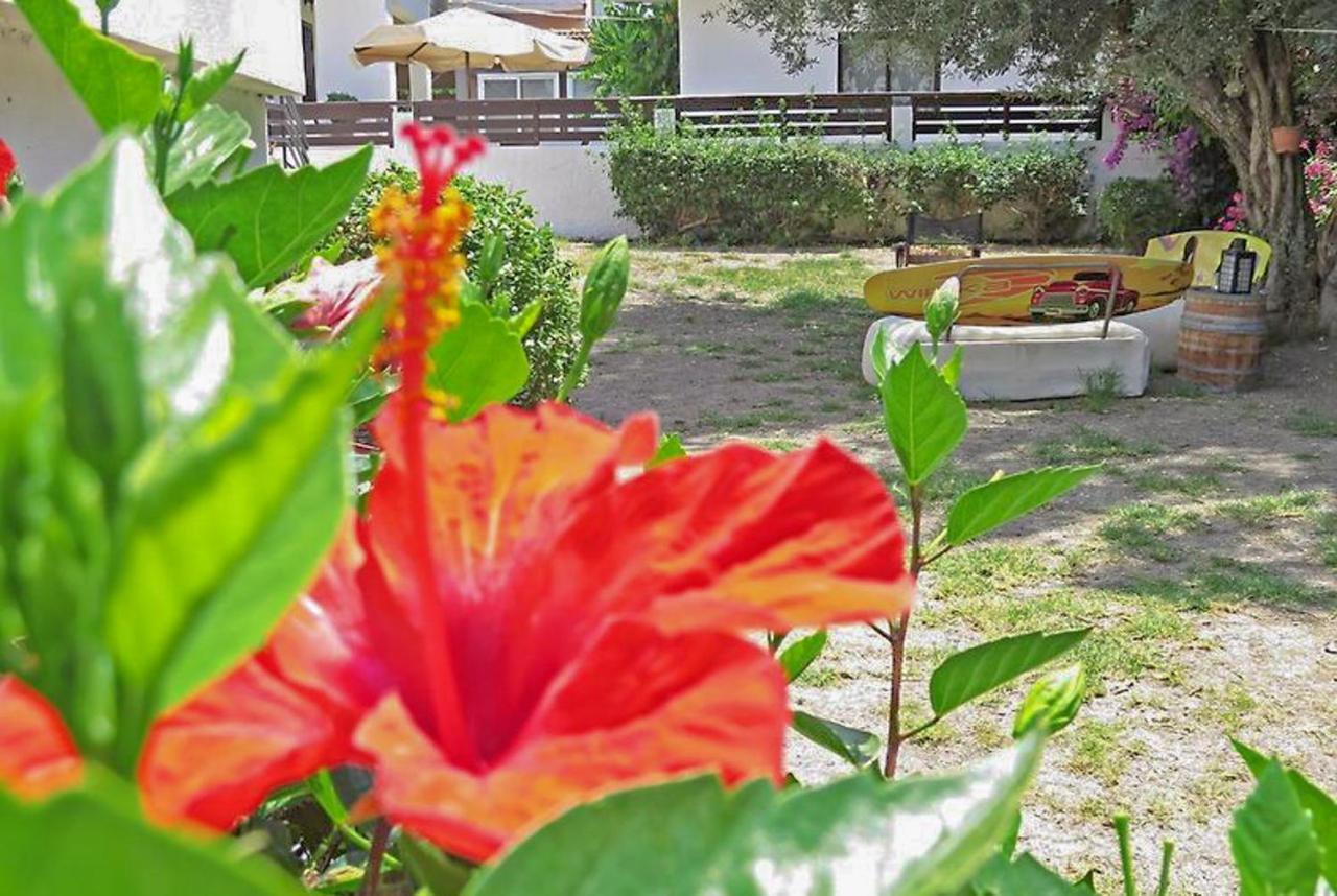 Debbi Appartments And Hotel Ialysos  Ngoại thất bức ảnh
